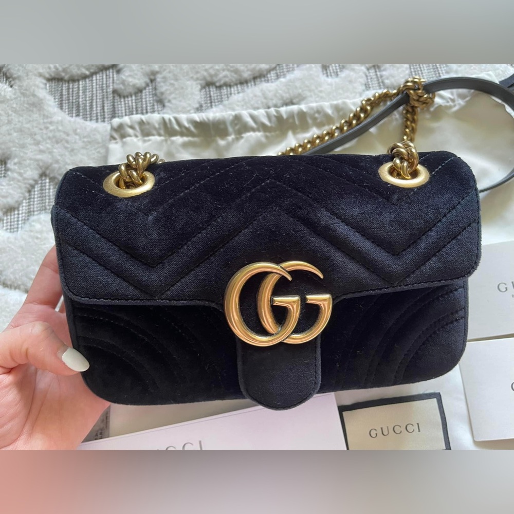 Mini gucci marmont velvet bag